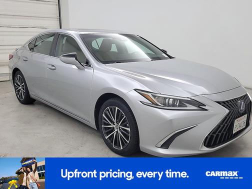 Silver 2022 Lexus ES 300h