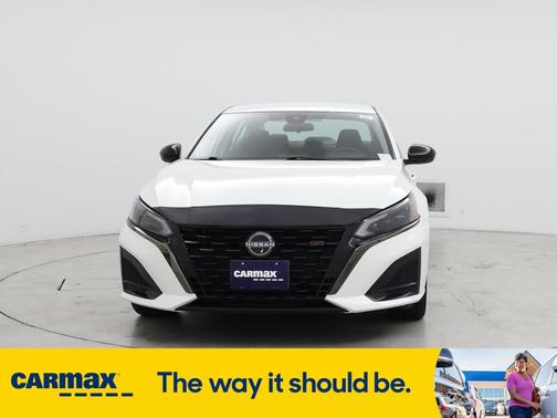 2023 Nissan Altima SR