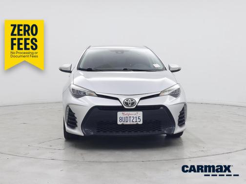 Silver 2018 Toyota Corolla SE