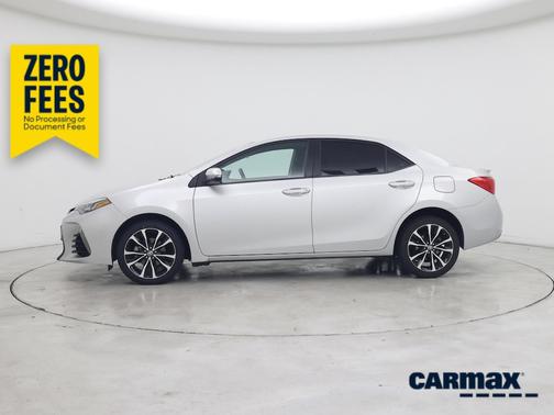 Silver 2018 Toyota Corolla SE