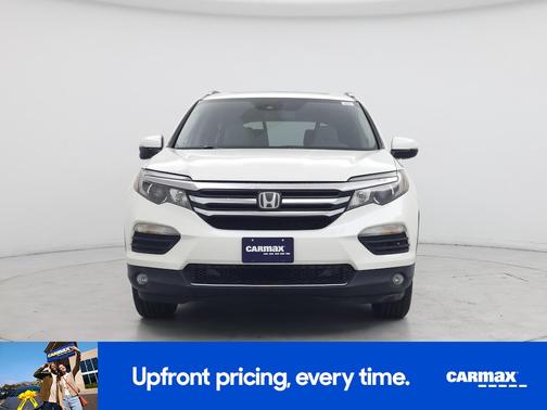 White 2016 Honda Pilot Touring