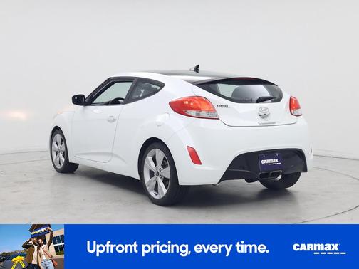 White 2016 Hyundai Veloster