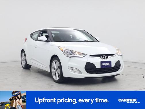 White 2016 Hyundai Veloster