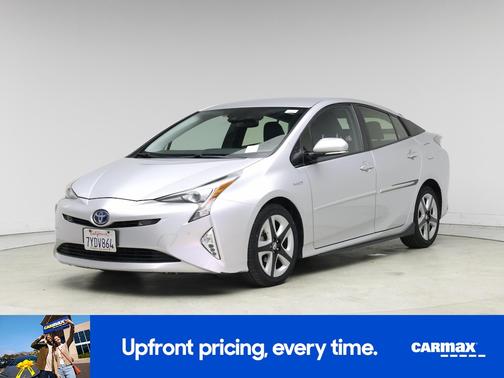 2017 Toyota Prius Four Touring