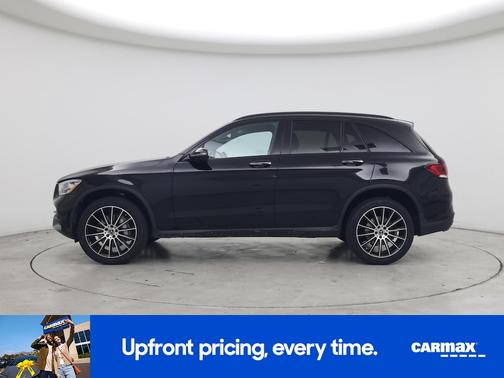 Black 2022 Mercedes-Benz GLC 300
