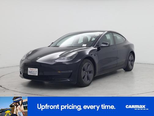 Black 2023 Tesla Model 3