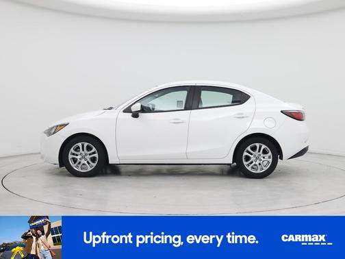 2017 Toyota Yaris iA 