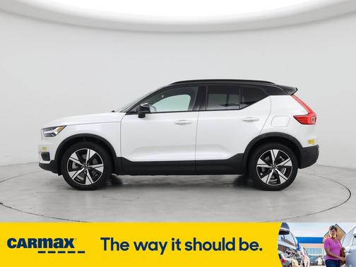 2021 Volvo XC40 Recharge Pure Electric P8 R-Design
