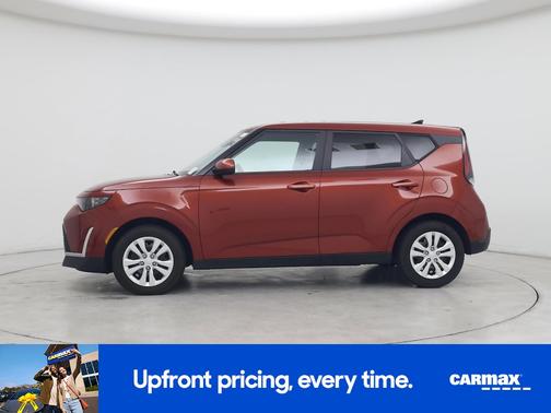 Red 2023 Kia Soul LX