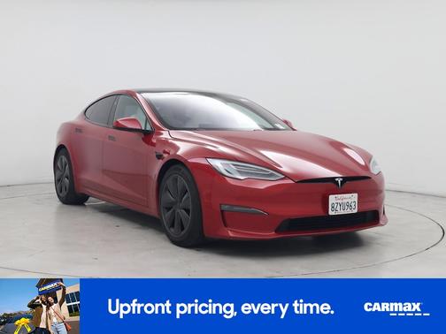 Red 2022 Tesla Model S