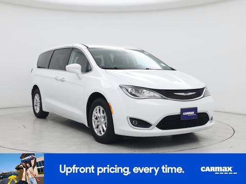 2020 Chrysler Pacifica Touring