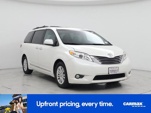 2017 Toyota Sienna XLE