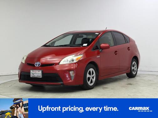 Red 2015 Toyota Prius Two
