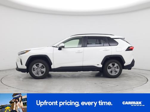 White 2024 Toyota RAV4 Hybrid XLE