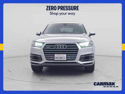 Silver 2019 Audi Q7 Premium