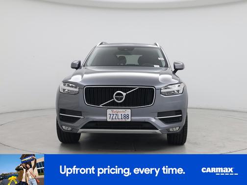 2018 Volvo XC90 T6 Momentum