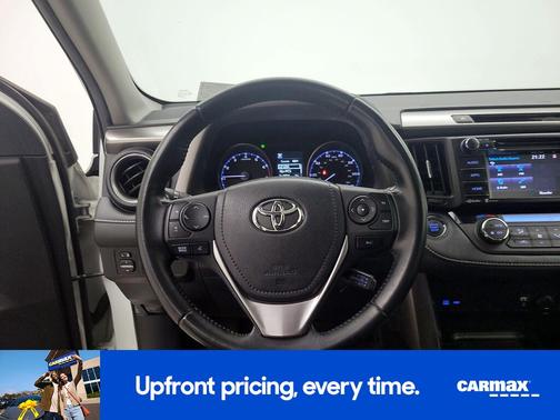 White 2018 Toyota RAV4 XLE