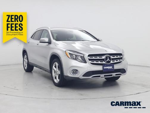 Gray 2018 Mercedes-Benz GLA 250