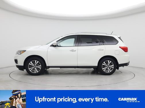 2018 Nissan Pathfinder SV
