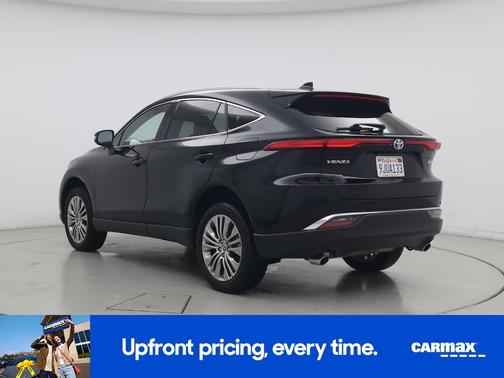 Black 2023 Toyota Venza XLE