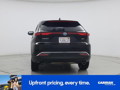 Black 2023 Toyota Venza XLE