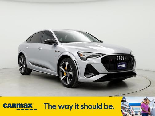 2022 Audi e-tron S Premium Plus