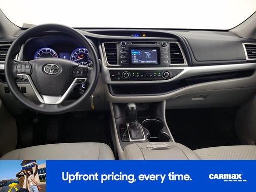 2016 Toyota Highlander LE