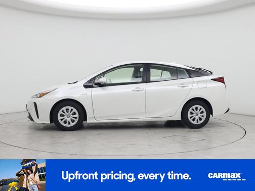 2019 Toyota Prius LE