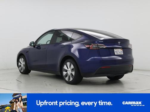 Blue 2023 Tesla Model Y Long Range