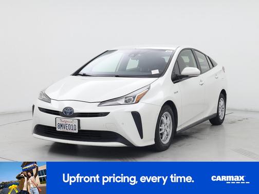 2019 Toyota Prius LE