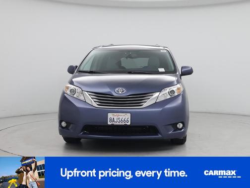 2017 Toyota Sienna XLE