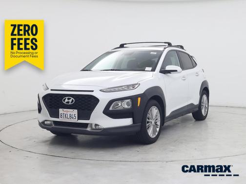 White 2021 Hyundai KONA SEL Plus