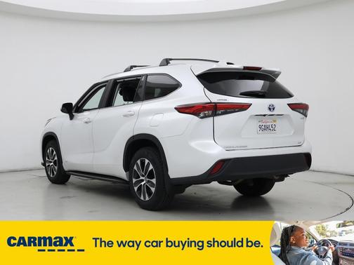 2023 Toyota Highlander Hybrid XLE