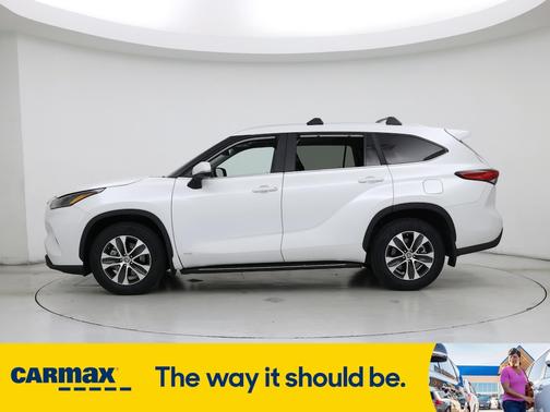 2023 Toyota Highlander Hybrid XLE