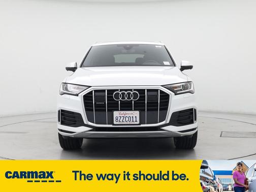 2022 Audi Q7 Premium Plus