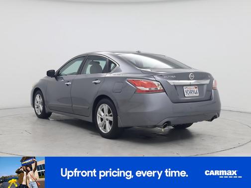 Gray 2015 Nissan Altima SL