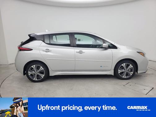 Silver 2019 Nissan Leaf SV Plus