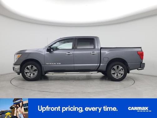 Gray 2018 Nissan Titan SV
