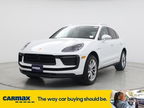 2022 Porsche Macan