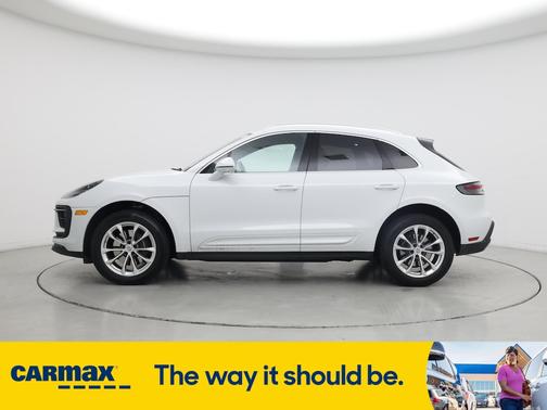 2022 Porsche Macan