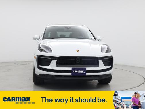 2022 Porsche Macan