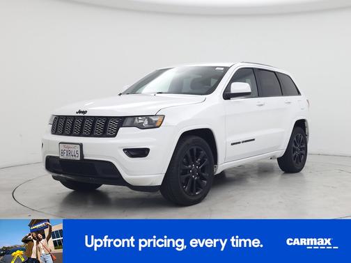 White 2018 Jeep Grand Cherokee Altitude
