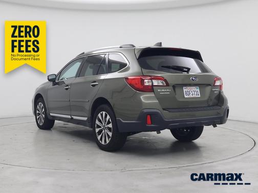 Green 2018 Subaru Outback 3.6R Touring