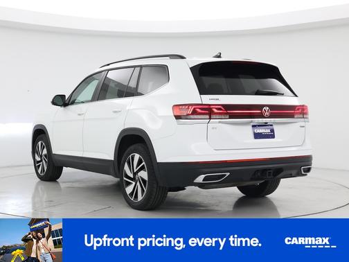 White 2024 Volkswagen Atlas SE w/Tech