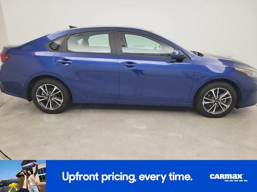 Blue 2024 Kia Forte LXS