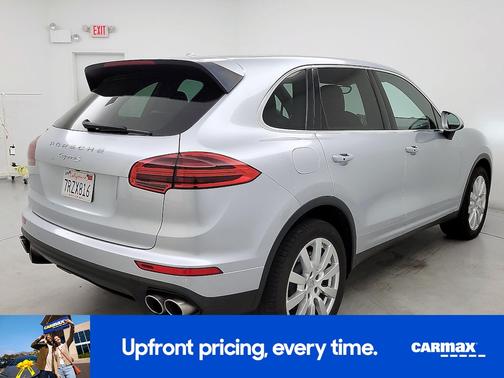 2016 Porsche Cayenne S