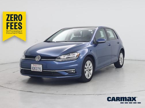 Blue 2018 Volkswagen Golf SE