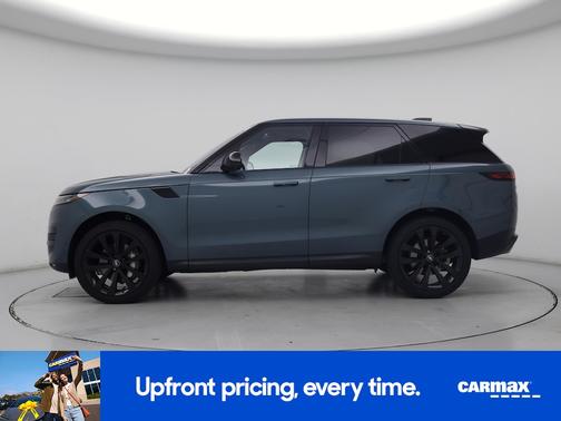 Green 2023 Land Rover Range Rover Sport SE