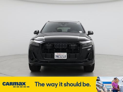 2025 Audi Q7 Premium Plus