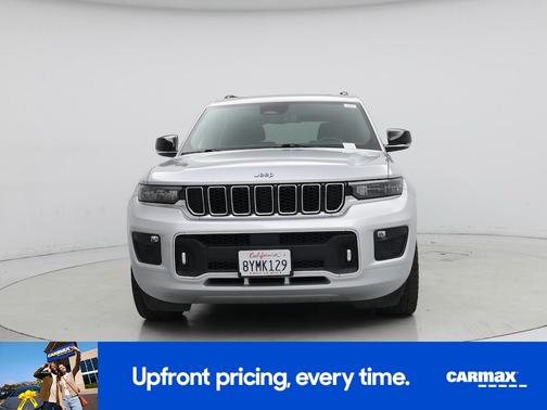 Silver 2021 Jeep Grand Cherokee L Overland